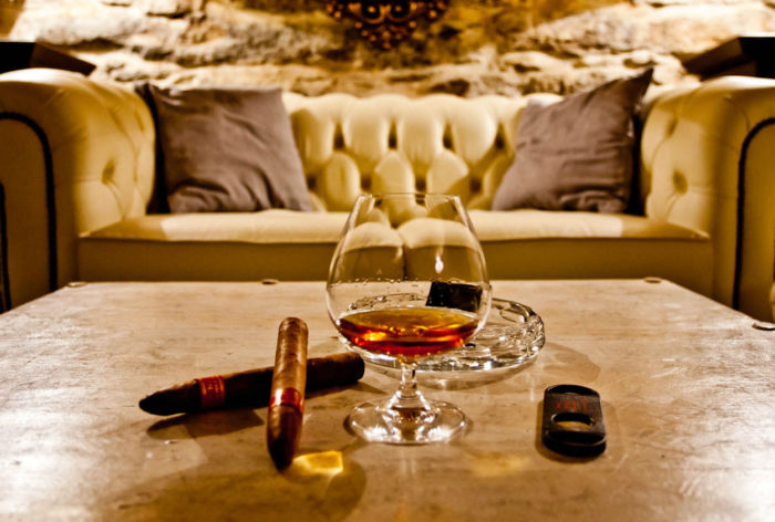 Cigar Lounge | House of Lords atmosphere | Luxury Schlossle Hotel, Tallinn